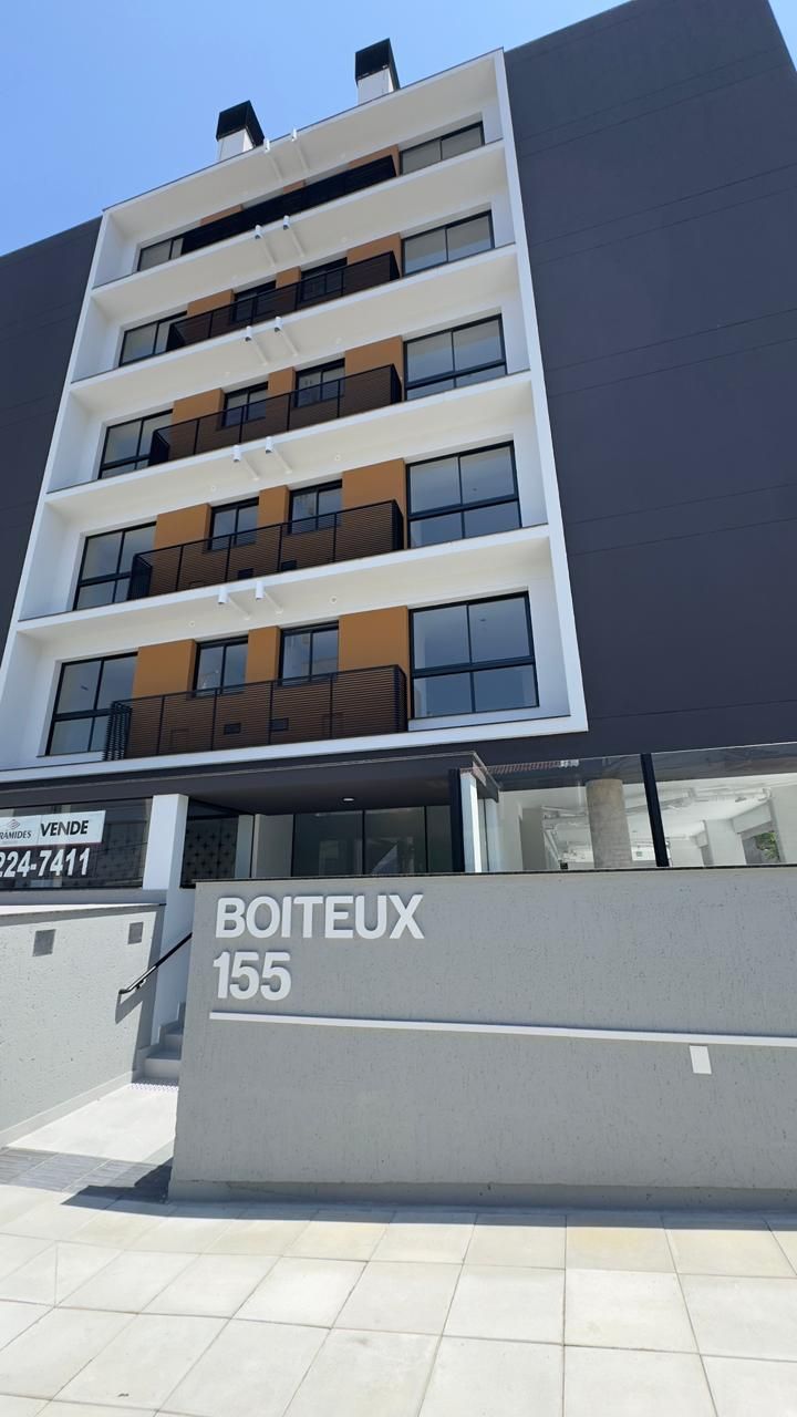 Apartamento 2 suítes no Centro de Florianópolis